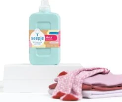 Seepje Wasmiddel - Magische Magnolia - Wasmiddel Kleur - Kwartaalpakket – 3 X 23 Wasbeurten - 3 X 1L -Schoonmaakproducten Winkel 1200x1005