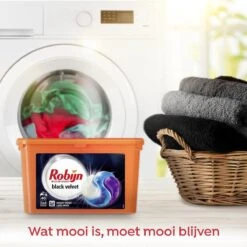 Robijn Black Velvet 3 In 1 Wascapsules - 40 Wasbeurten - Kwartaalbox -Schoonmaakproducten Winkel 1200x1200 1162