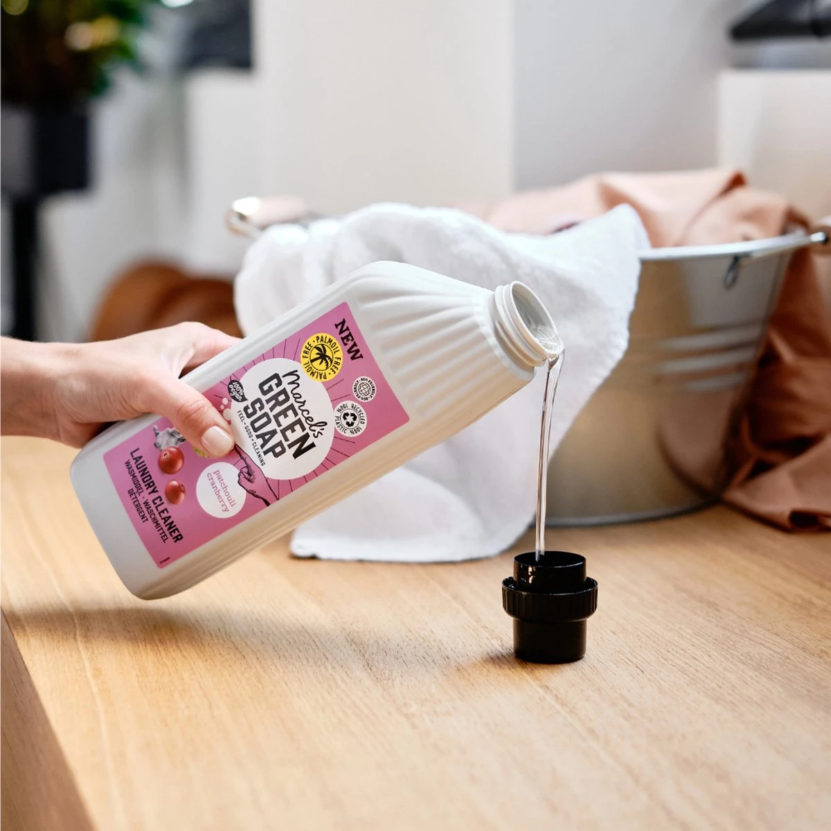 Marcel's Green Soap Wasmiddel Patchouli & Cranberry - 6 x 1 liter Marcel's Green Soap Wasmiddel Patchouli & Cranberry - 6 X 1 Liter -Schoonmaakproducten Winkel 1200x1200 1345