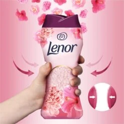 Lenor Pioenroos En Hibiscus Parels - In-Wash Geurbooster - Voordeelverpakking 6 X 15 Wasbeurten 6 Lenor Pioenroos En Hibiscus Parels - In-Wash Geurbooster - Voordeelverpakking 6 X 15 Wasbeurten -Schoonmaakproducten Winkel 1200x1200 2033