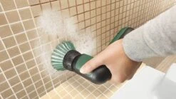Bosch Universal Brush - Snoerloze Reiningsborstel 6 Bosch Universal Brush - Snoerloze Reiningsborstel -Schoonmaakproducten Winkel 1200x675 5