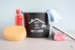 ByMi| Poetsemmer Happy New Home | Cadeautje Huis |Housewarming |Nieuwe Woning | Gepersonaliseerd -Schoonmaakproducten Winkel 1200x801