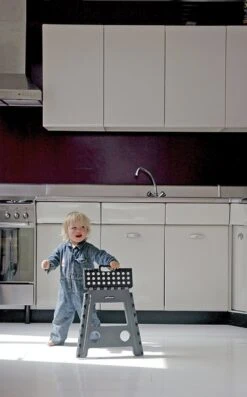 PUHLMANN - Inklapbare Kruk, JAMES, Plastic, Grijs, 40 Cm Hoog, Max 90 Kilo -Schoonmaakproducten Winkel 746x1200 7