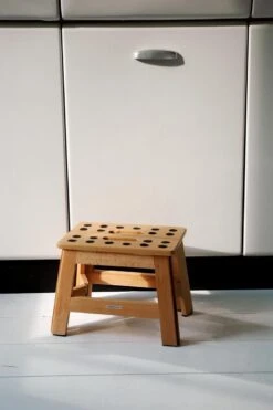 PUHLMANN - Inklapbare Kruk, JAMES, Hout, 23 Cm Hoog, Max 150 Kilo -Schoonmaakproducten Winkel 798x1200 6